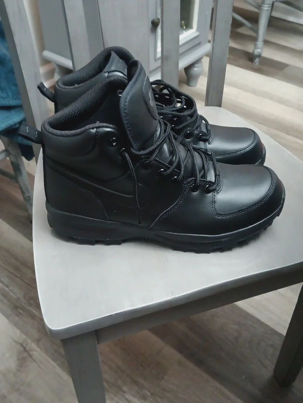 Nike Manoa Black Men's Tactical Boots - Comfort & Durability